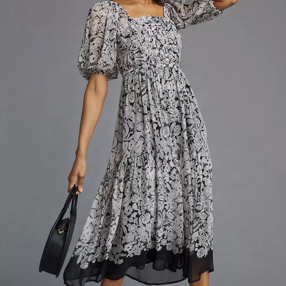 ❌SOLD❌ Anthropologie Floral Dress